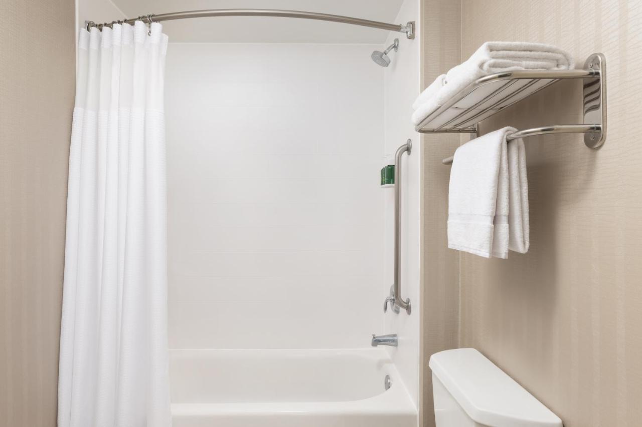 Springhill Suites Фресно Екстер'єр фото
