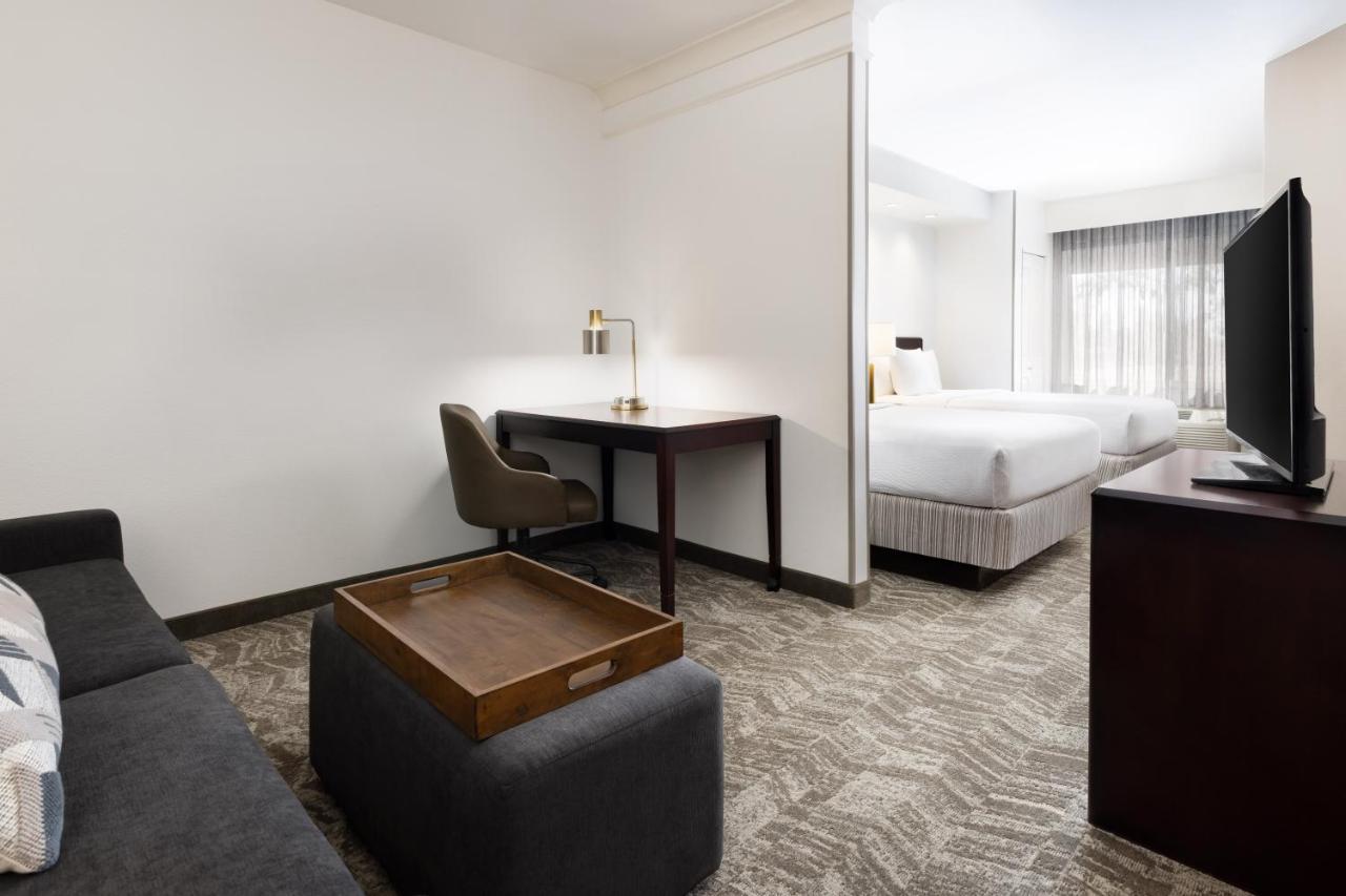 Springhill Suites Фресно Екстер'єр фото