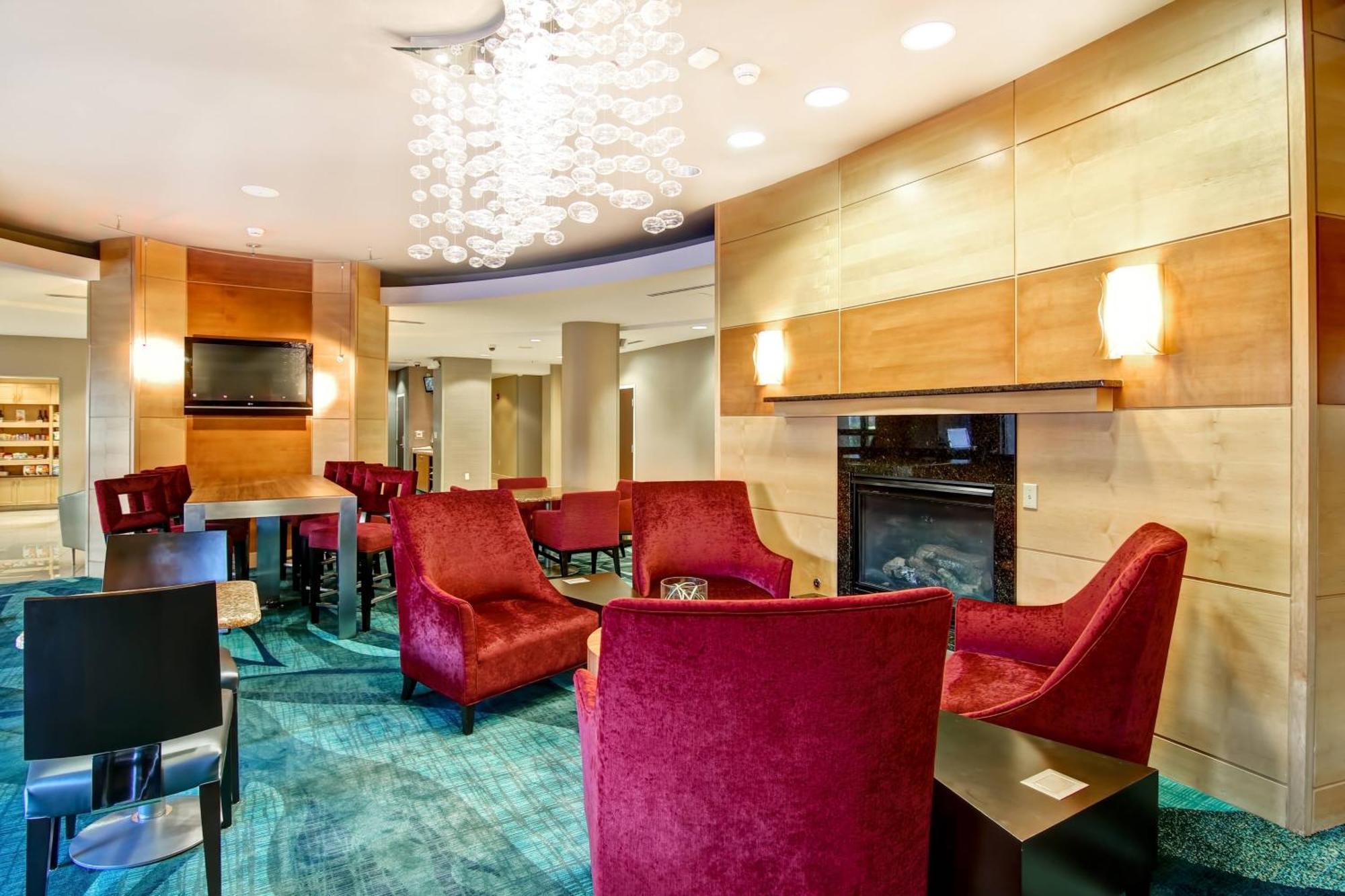Springhill Suites Фресно Екстер'єр фото