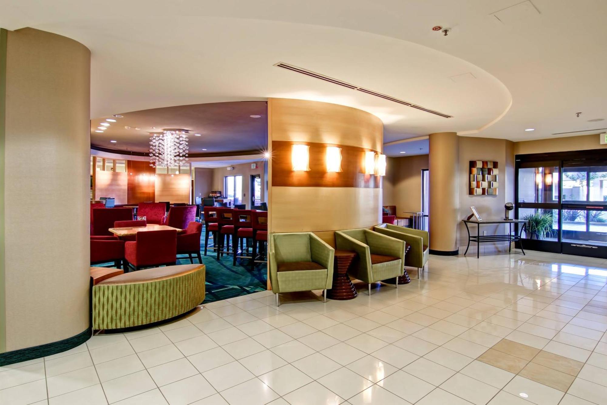Springhill Suites Фресно Екстер'єр фото